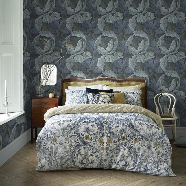 Carta da Parati "Acanthus Blue" Morris at home - Image 3