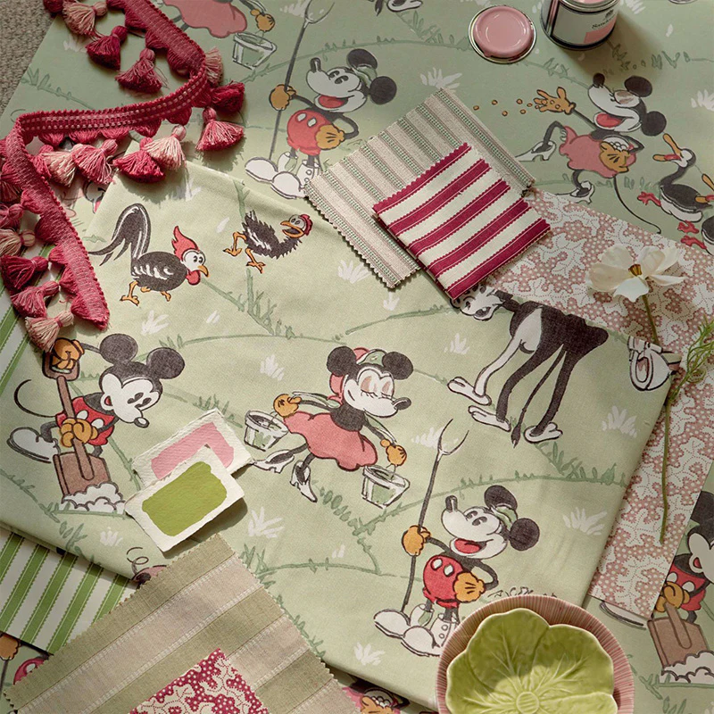 CARTA DA PARATI "MICKEY AT THE FARM BUTTERSCOTCH" - Disney x HOME - Sanderson - Image 2