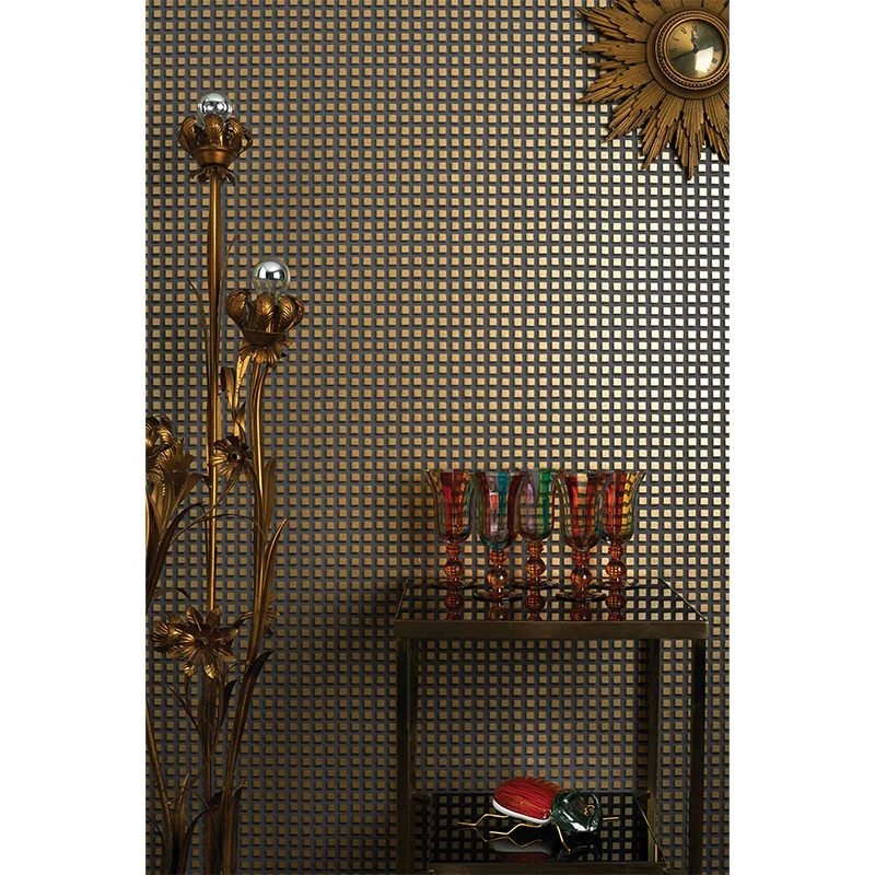 Carta da Parati “MOSAIC Metallic Gold on Soot” | COLE & SON - Image 3