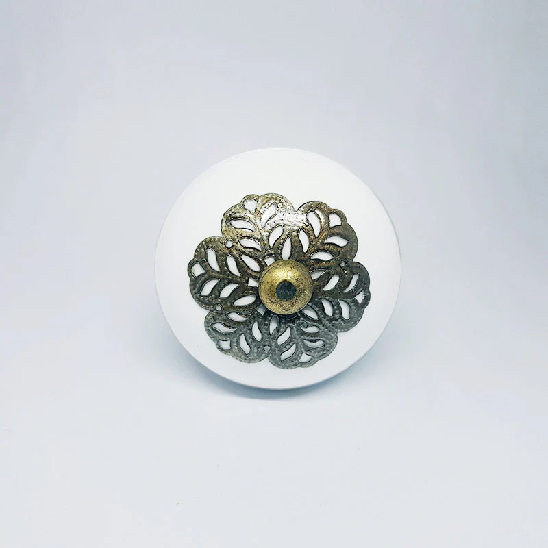 Pomello in ceramica “Fiore Morbido"