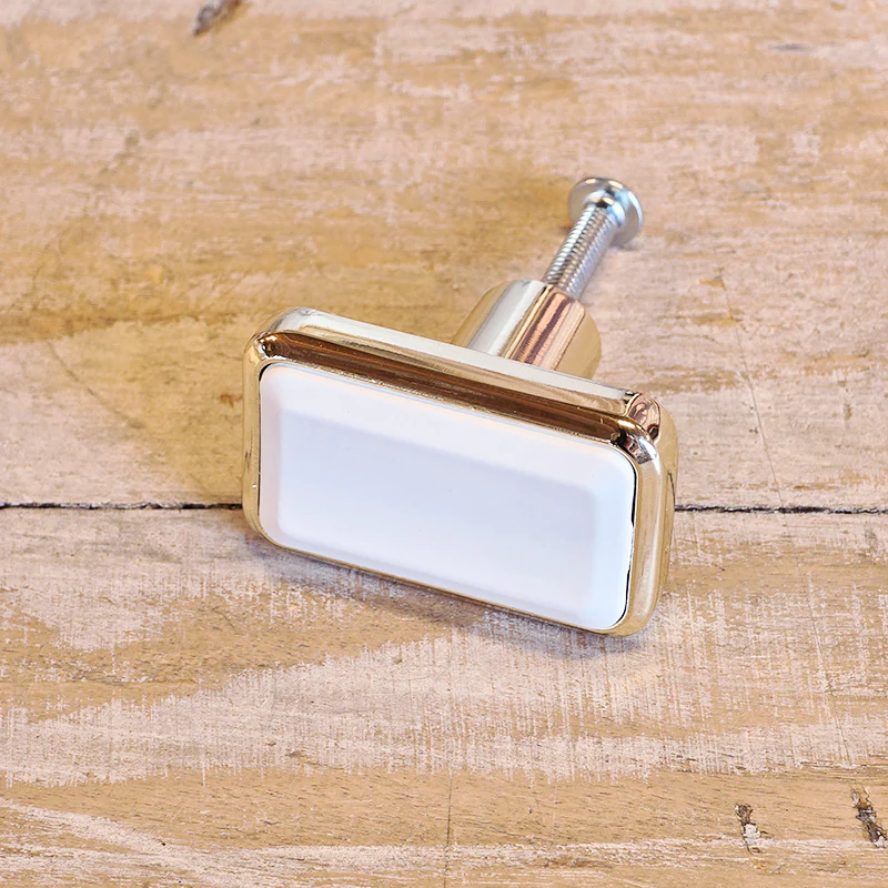 Pomello “Square Gold"