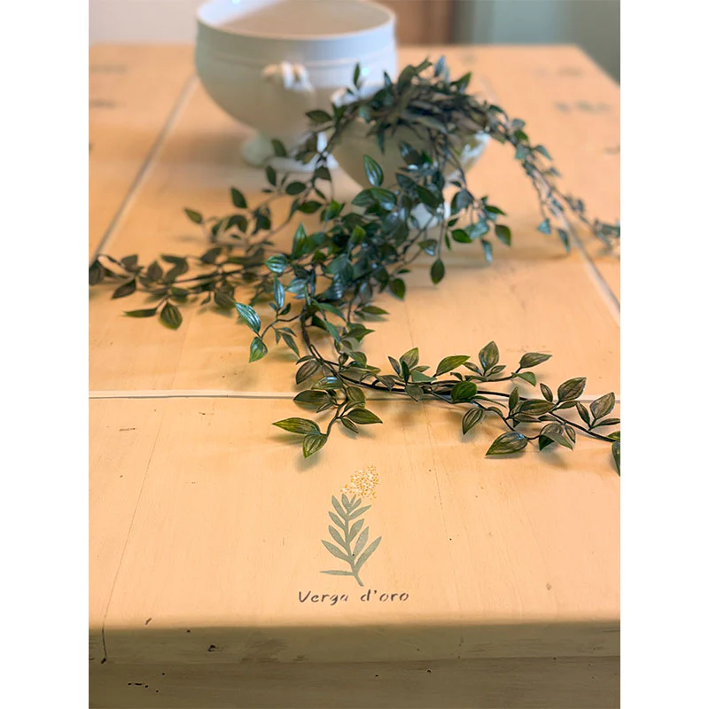 Tavolo “Erbe aromatiche” I Restyling di Elisa - Image 11