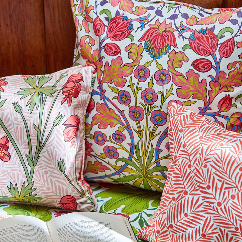 TESSUTO "HYACINTH COSMO PINK" - Morris & Co. - Sanderson - Image 3