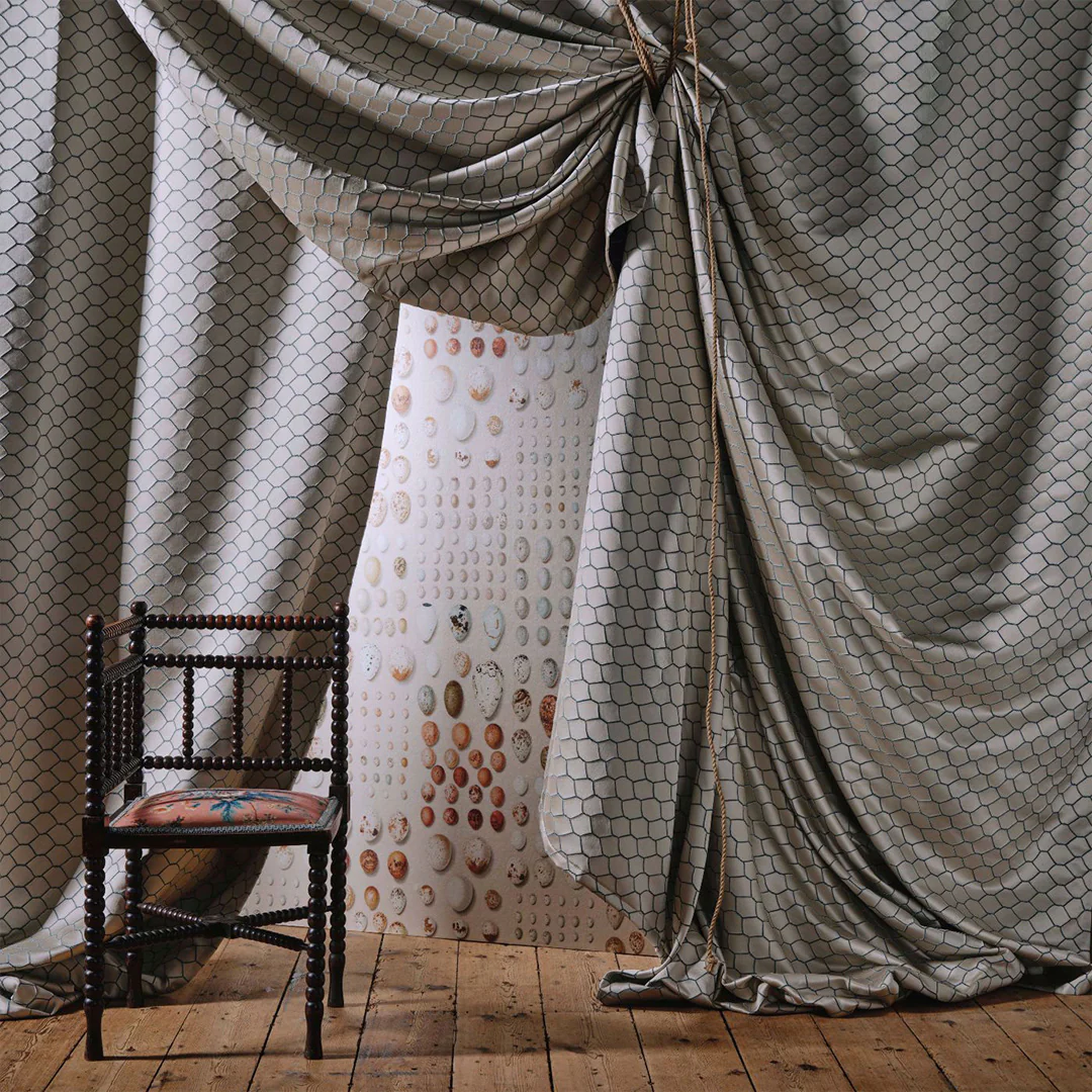 TESSUTO "LAKELAND PARADIS VELVET SANDSTONE" - Giles Deacon - SANDERSON - Image 2