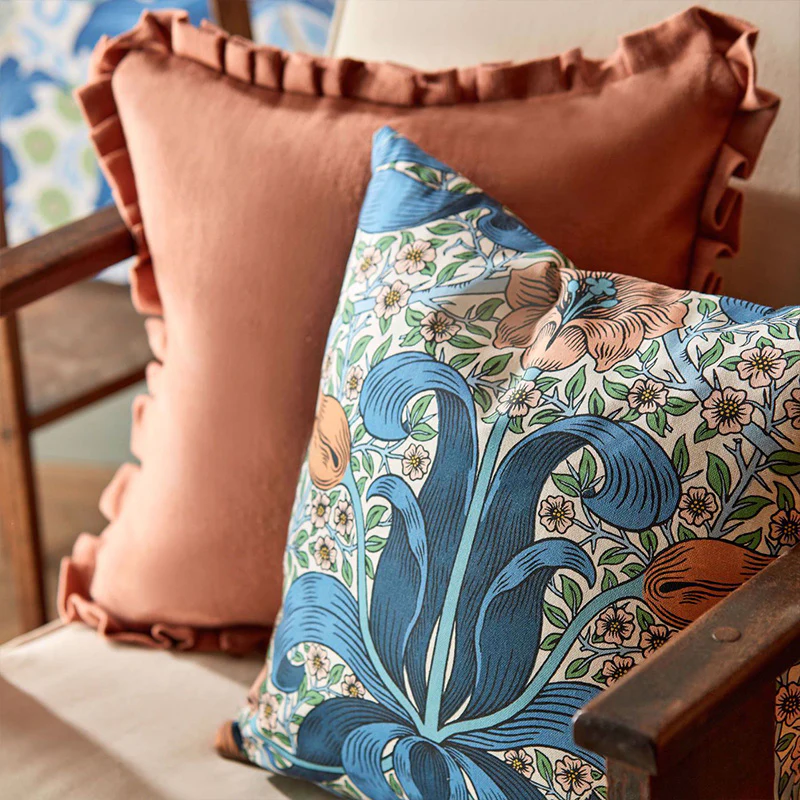 TESSUTO "PIMPERNEL PARADISE BLUE/PEACH" - Morris & Co. - Sanderson - Image 3